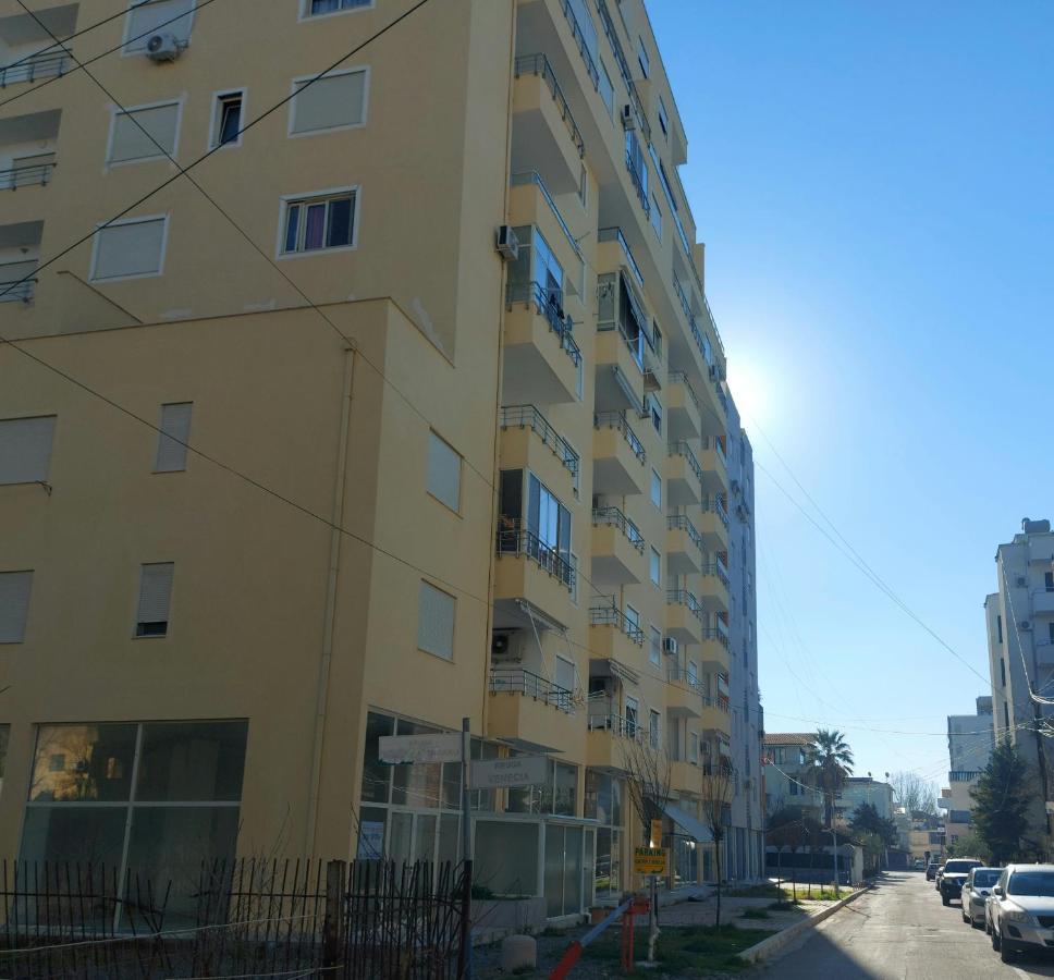 Bral Apartment 7 - Two-Bedroom With Seaview Дуррес Экстерьер фото